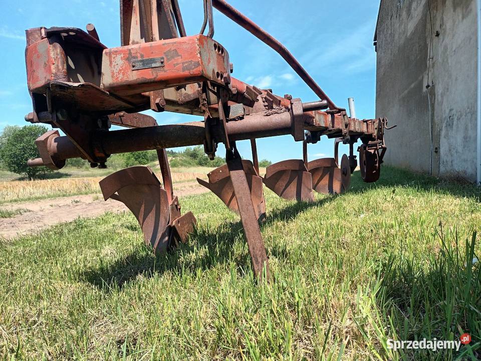 Pług Kverneland Fraugde 4 skiby 31 16 303540 uszkodzony pomorskie