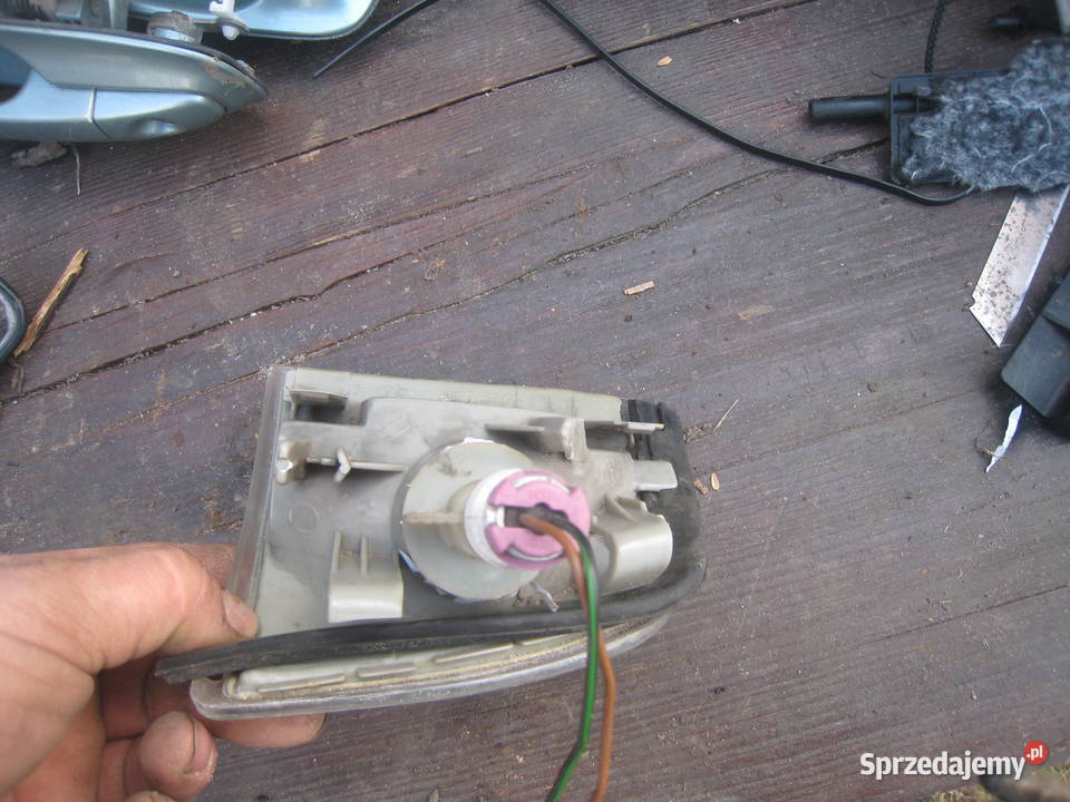 Migacz kierunkowskaz przedni prawy Audi 80 B4 Kierunkowskazy Kraków