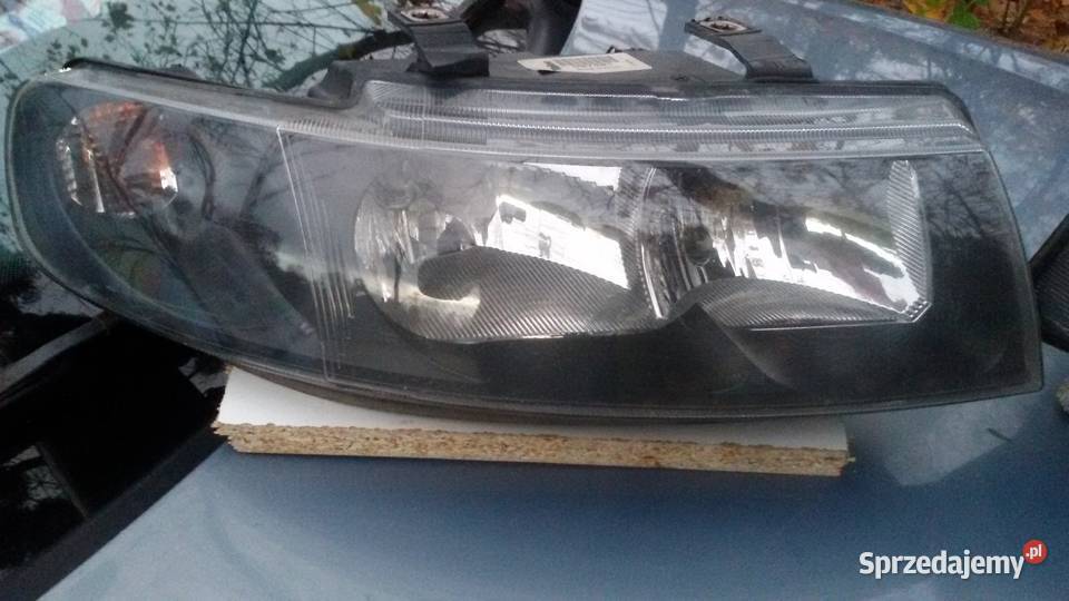 LAMPY PRZEDNIE SEAT TOLEDO 2 LEON 1 Lampy przednie Elbląg