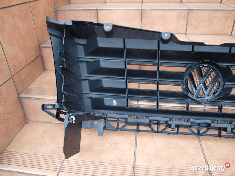VW Crafter grill atrapa przód kompletny 2011 Kalisz