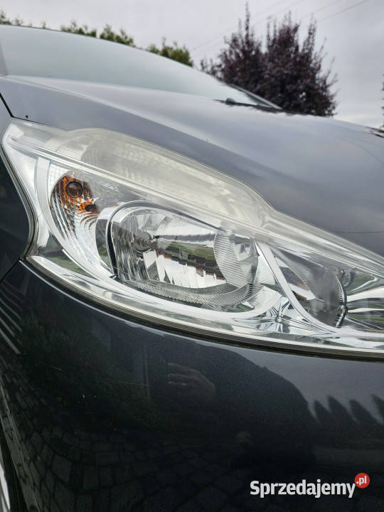 Peugeot 208 Przebieg 89 100 Bezwypadkowy I Rywałd