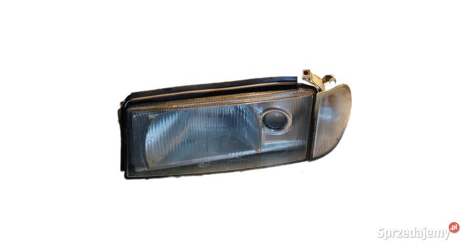 Skoda Octavia 1 Lampy przód lewa i prawa kpl Żywiec
