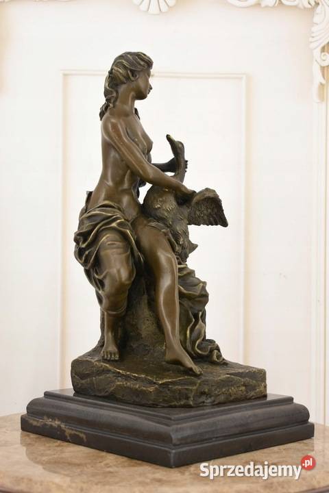 Kobieta z Łabędziem Mitologia Figura Rzeźba z Kraków