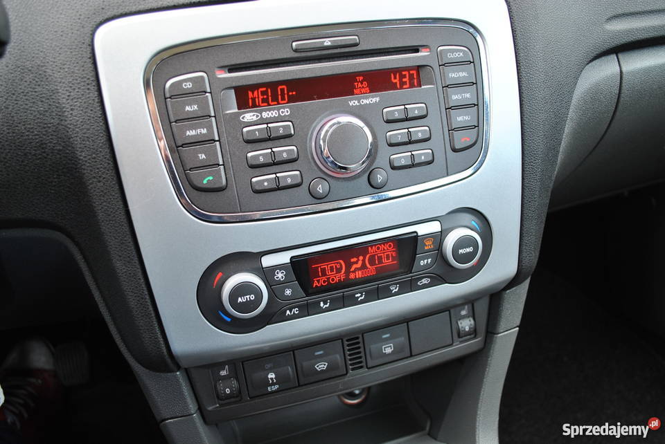 Ford Focus Mk2 16 benzyna Bezwypadkowy Super Łódź