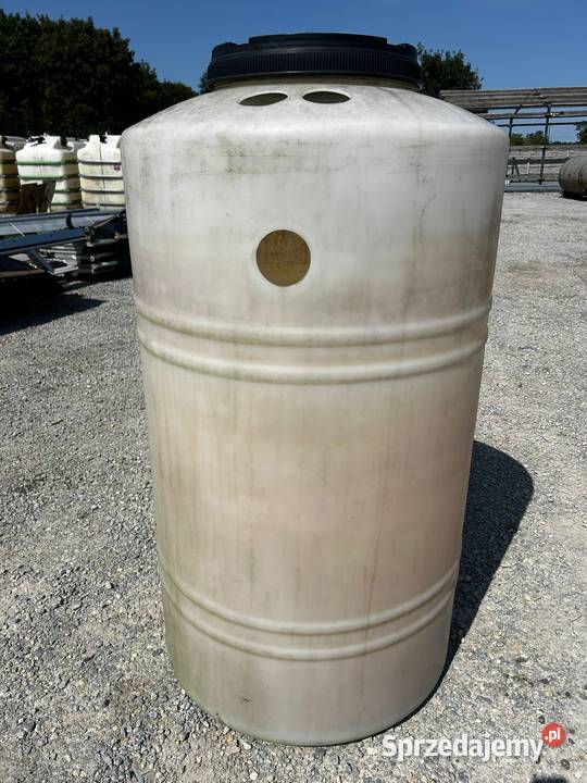 Plastikowa beczka biała 500l 130 x75 pojemnik Bzinica Nowa