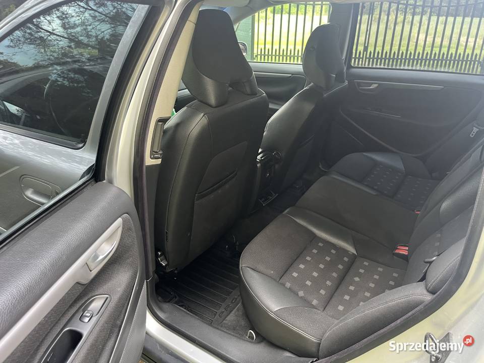 Sprzedam Volvo 260000km Łazy