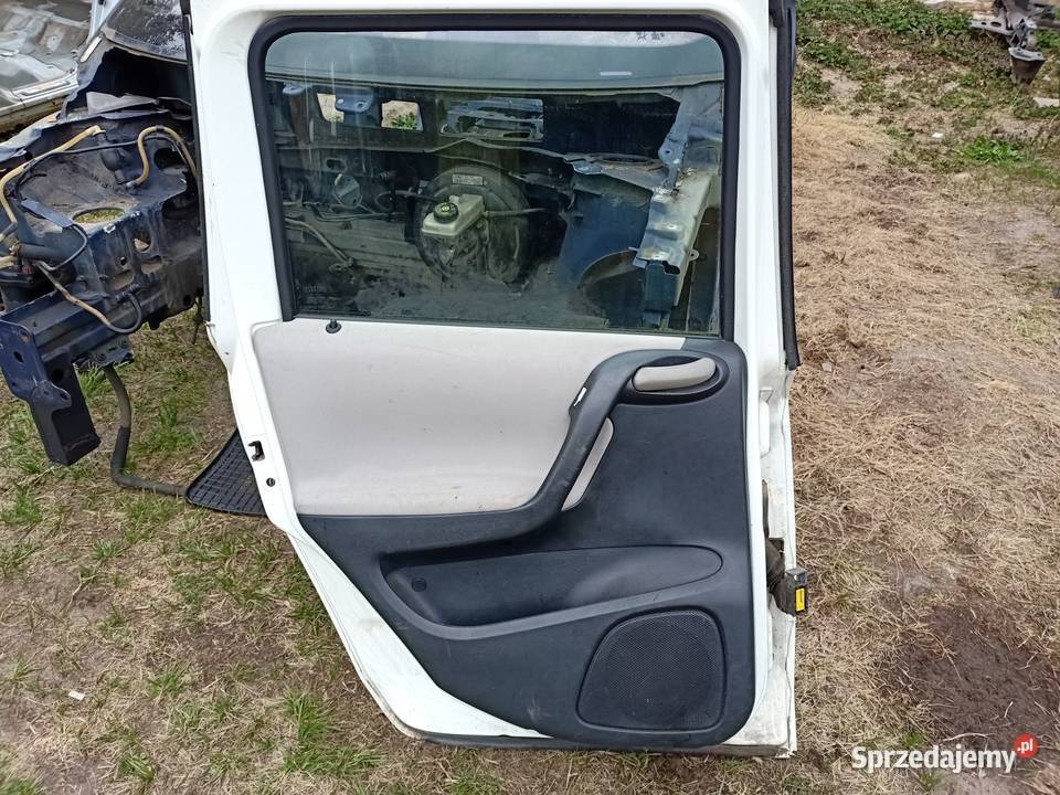 drzwi Fiat Stilo prawy tył prawe kombi białe Szczecin