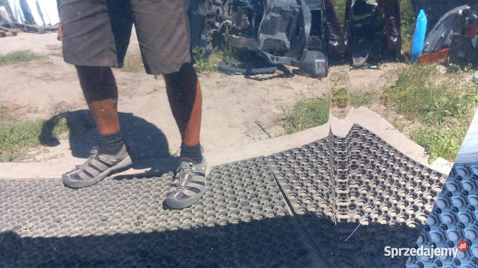 AUDI A3 8P MASKA DUŻY GRILL LY9B Zbierkowo sprzedam