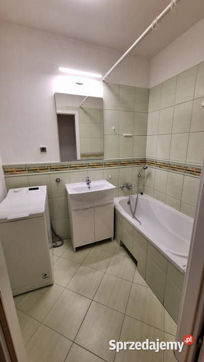 4pokojowe dwie łazienki osobna kuchnia dwa