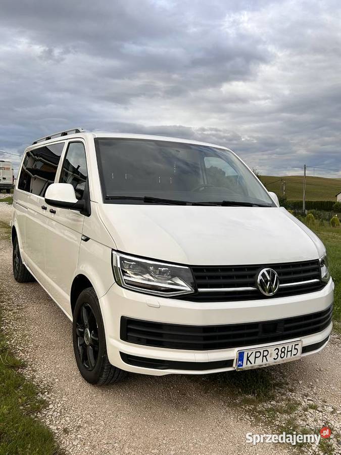 Wynajem busa 9 osobowego wypożyczenie najm Kraków