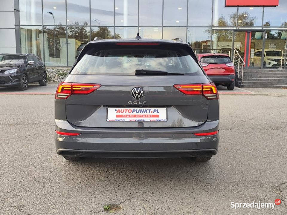 Volkswagen Golf 2022r ACC navi asystenci kamera Kraków