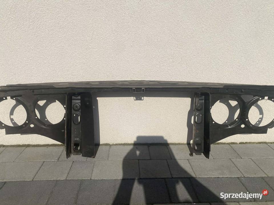 Pas przedni Łada 2103