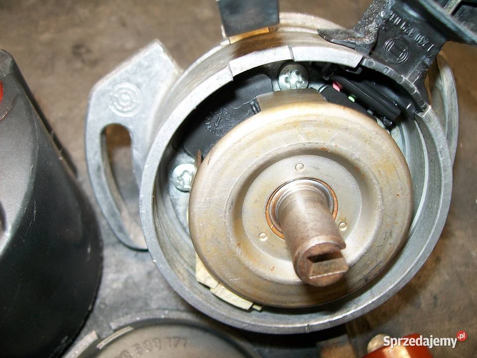 VW T4 APARAT ZAPŁONU ZAPŁONOWY 110 BOSCH 0 237 Układ elektryczny silnika
