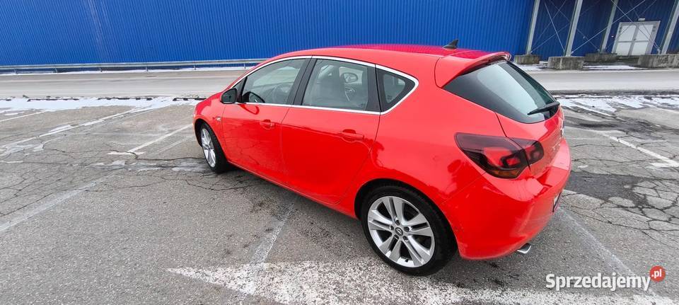 Opel Astra 16 Turbo 180 Cosmo