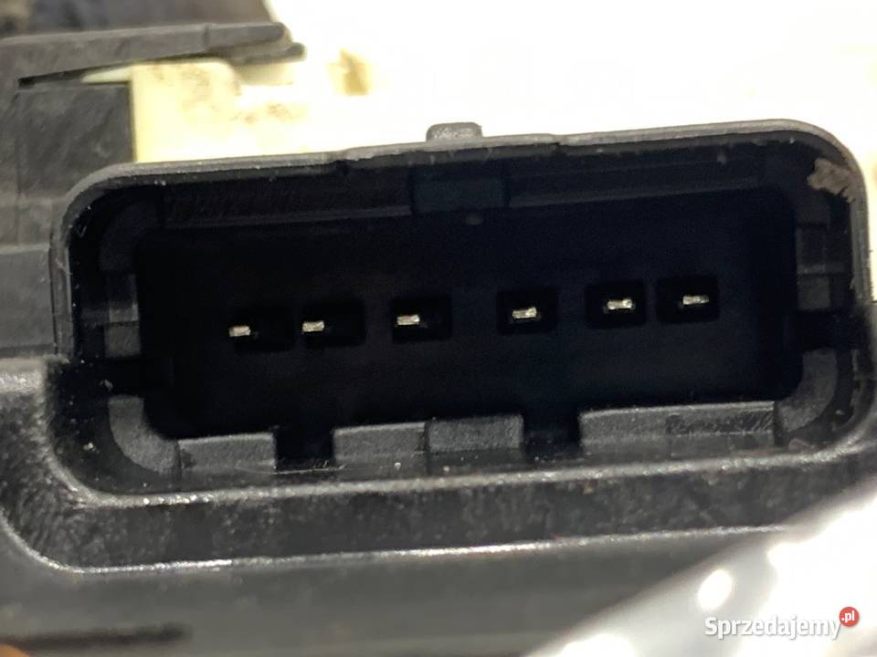 ZAMEK DRZWI LEWY PRZÓD CITROEN C5 III Hatchback