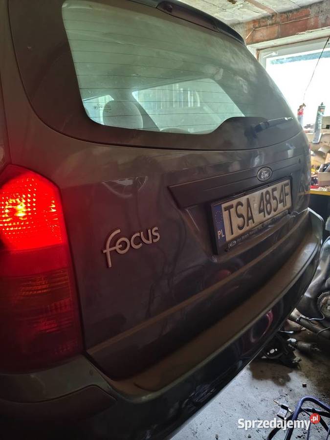 Sprzedam 2x Ford Focus 3100 Sandomierz