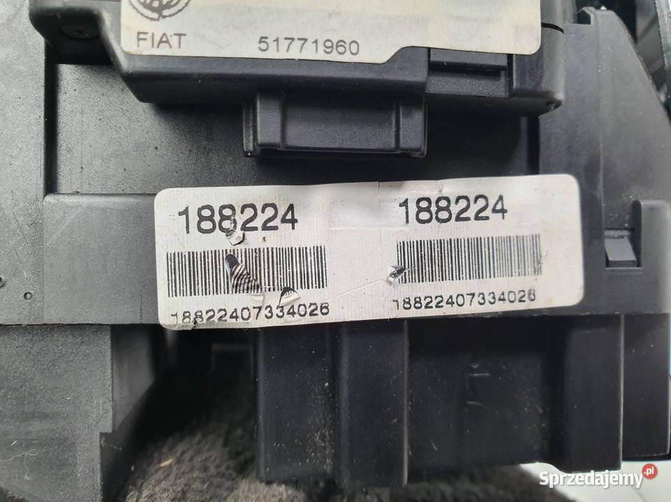 PRZEŁĄCZNIK ZESPOLONY MASERATI GRANTURISMO MC osobowe kujawsko-pomorskie