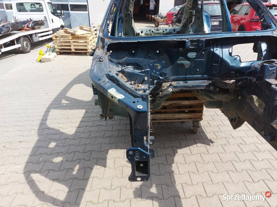 Audi Q8 ETRON SUV 4KE ćwiartka prawa przód dolnośląskie
