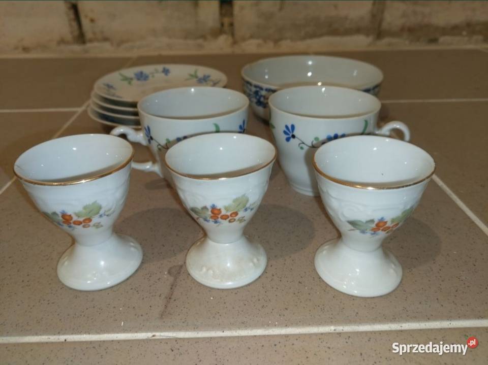Filiżanki z talerzami porcelanowe Polskie PRL Kołobrzeg