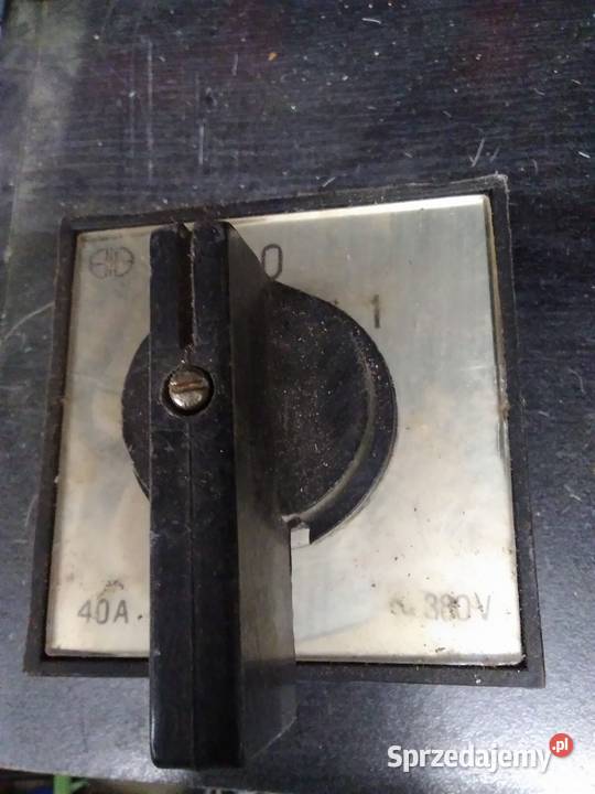 Włącznik wyłącznik maszyn 01 40A 380V 1989 r pomorskie Słupsk