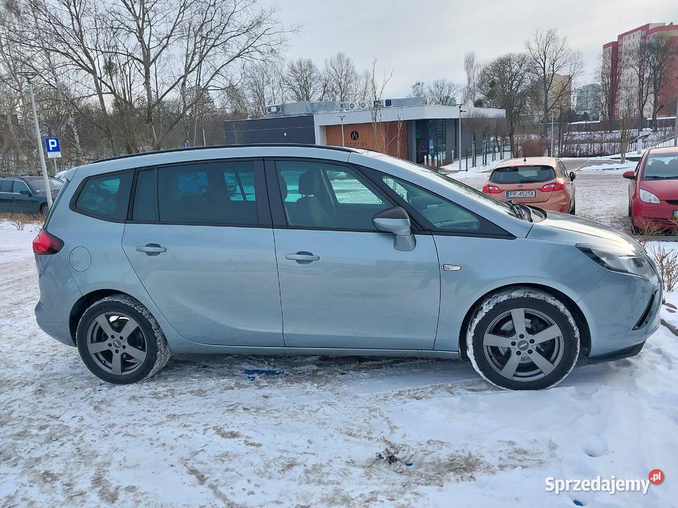Samochód osobowy Opel Zafira Tourer 14 benzyna Piła
