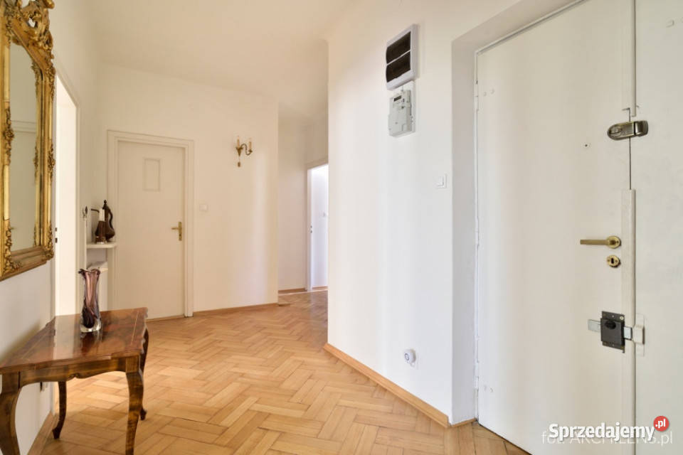 Mieszkanie 62 m2 pokojowe na Starej Ochocie 4400 Wynajem Warszawa sprzedam