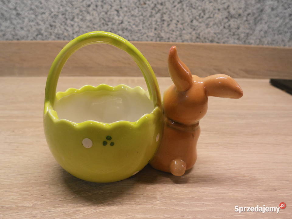 Figurka królik z koszyczkiem Porcelana i szkło Antyki, Sztuka, Kolekcje Raszków