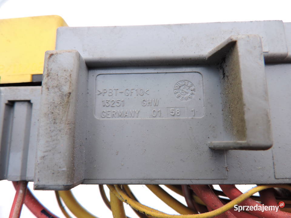 skrzynka bezpieczników Renault Megane II 19 dci osobowe śląskie Myszków sprzedam