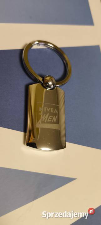Brelok metalowy np do kluczy grawer Nivea