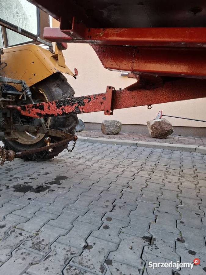 Przyczepa 1 osiowa sztywna platformapodwozie na