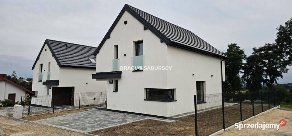 Dom wolnostojący na sprzedaż 140m2 Kocmyrzów Liczba pokoi 5 sprzedam