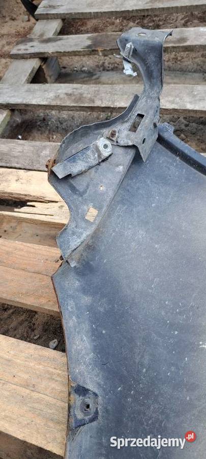 Błotnik prawy przedni VW Passat B5 1998r Luzino