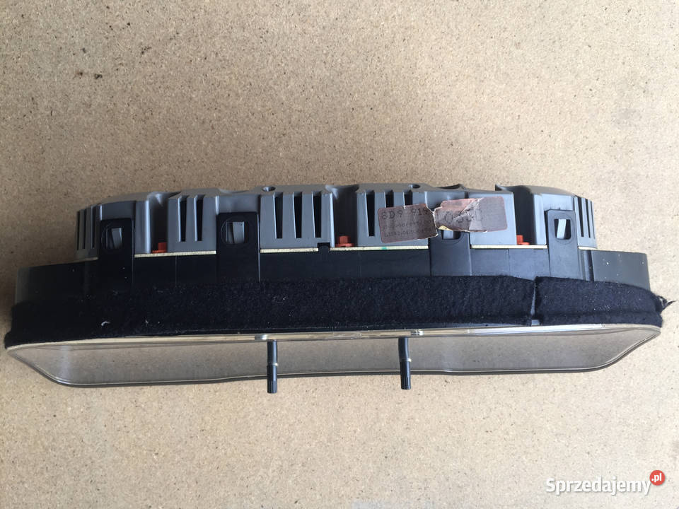 Zegary licznik audi a4 b5 osobowe