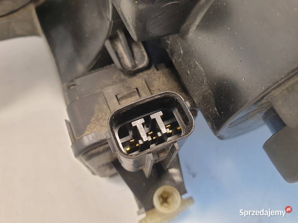 LAMPA PRAWA Mazda 3 LIFT 06 PRZEDNIA prawy przód Rudka