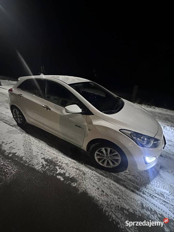 Hyundai i30 gd ii 16 crdi 110 classic 2012 1582cm3