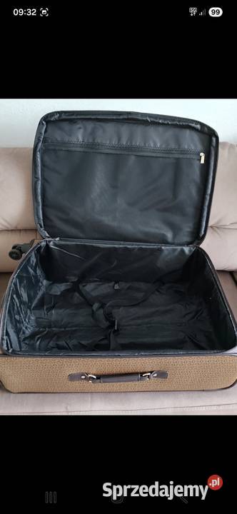 Oryginalna walizka Guess Puławy