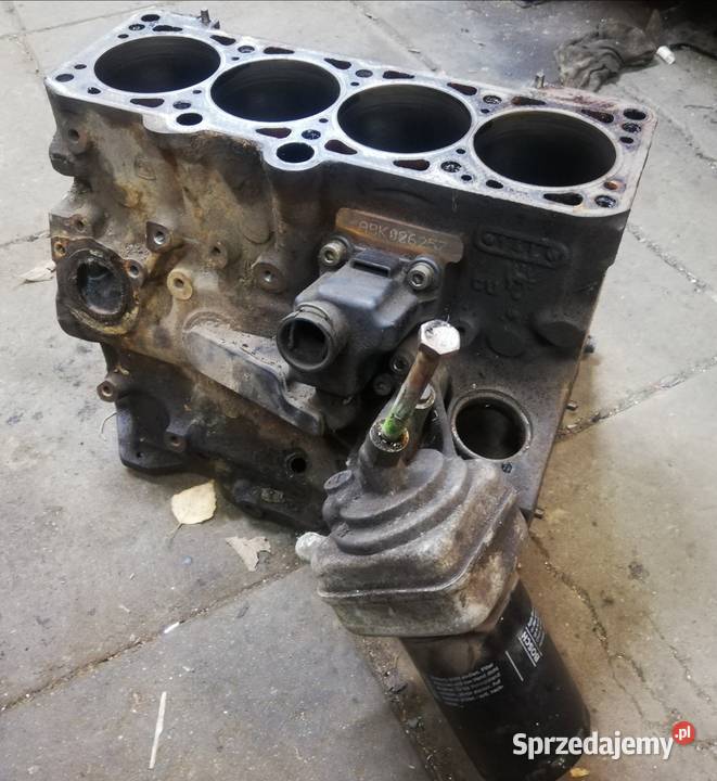 Blok silnika VW Audi 80 20 ABK 115 048 103 021D Sanok sprzedam