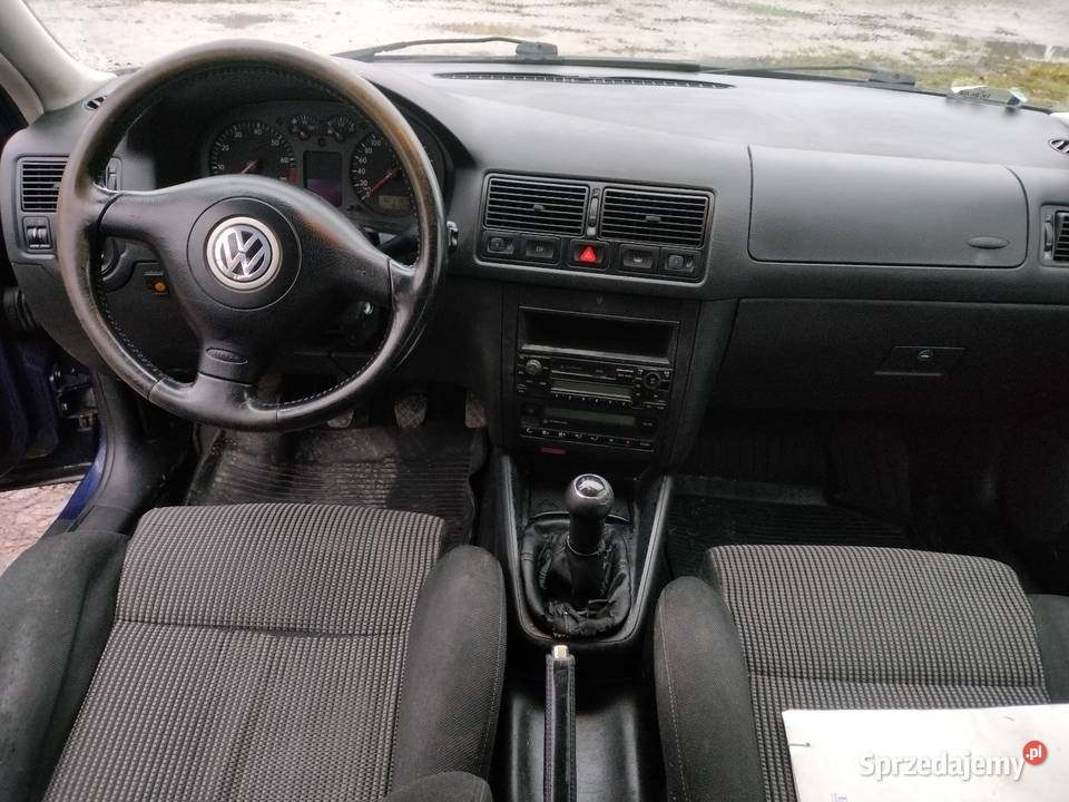 VW Golf 4 2 0 benzyna gaz 4/5 Opole Lubelskie