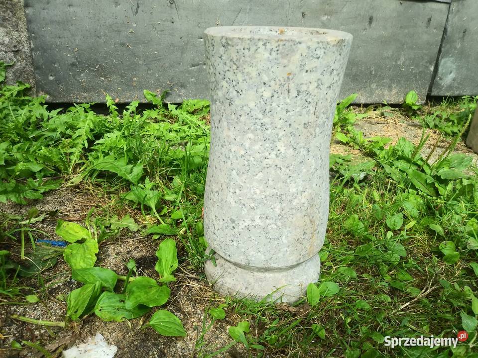 Flakon wazon granitowy Kamieniec Ząbkowicki