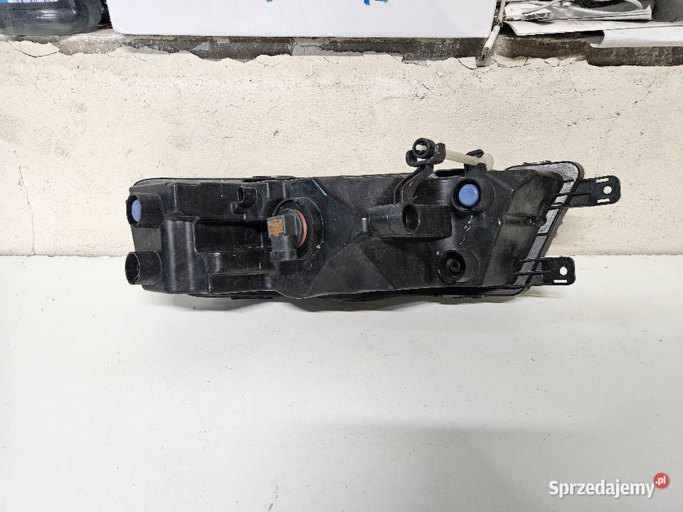 SKODA RAPID LIFT 5JA HALOGEN LEWY PRZÓD Międzychód