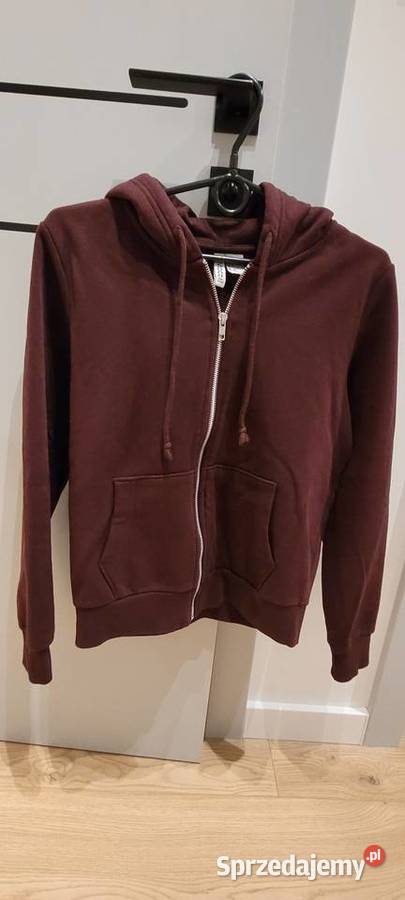 Burgundowa bluza z kapturem HM