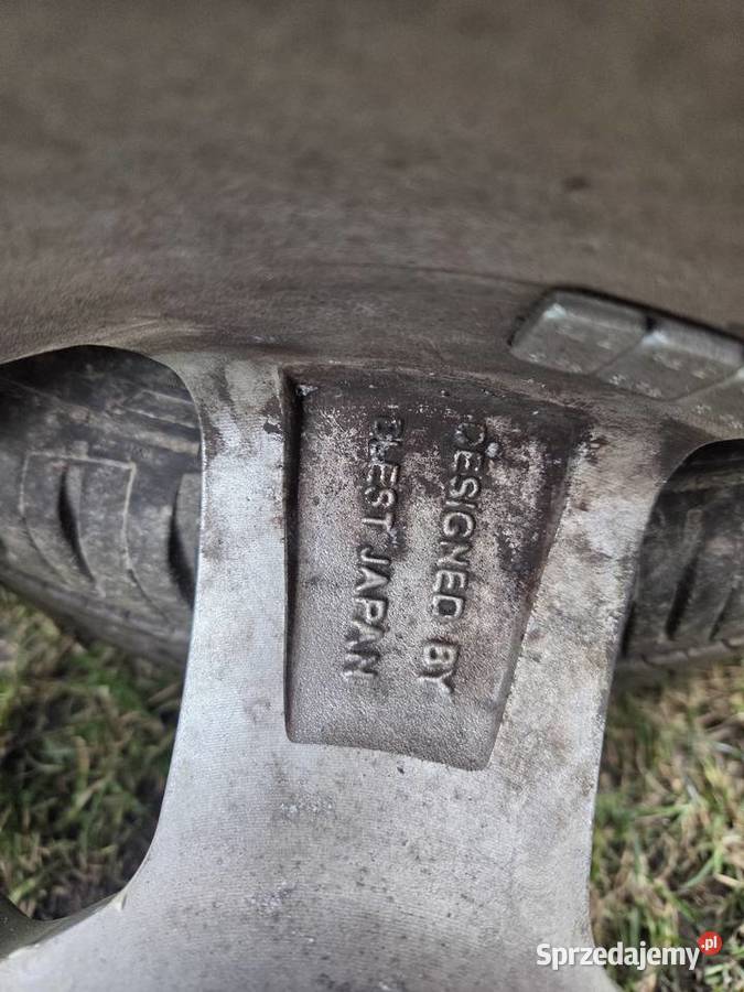 Felga aluminiowa 17 Audi z rozwidlonymi sprzedam
