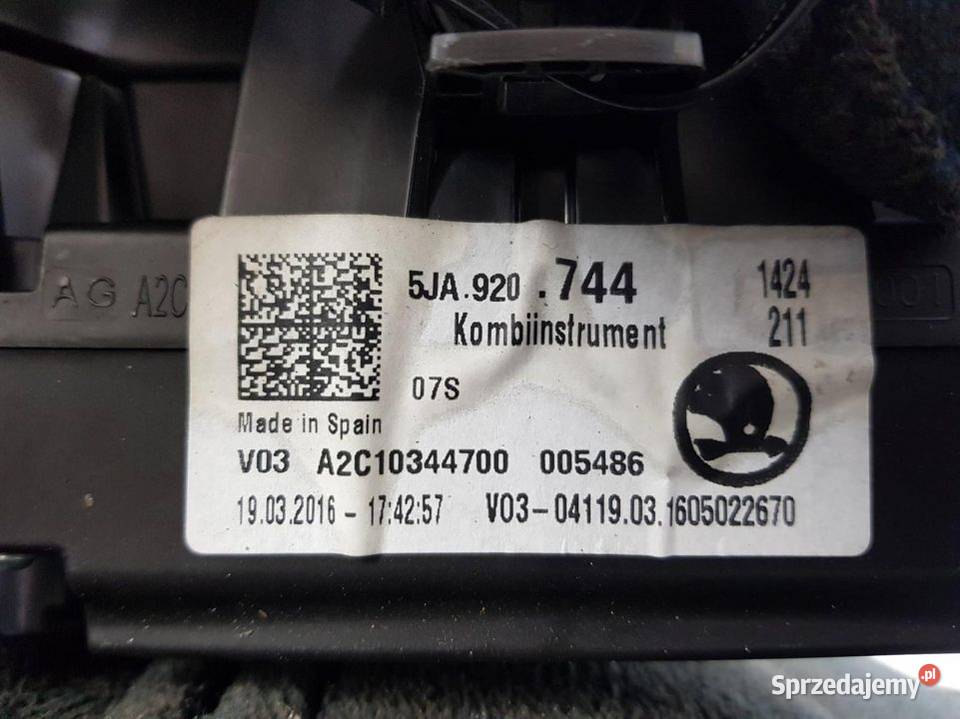 LICZNIK ZEGAR SKODA RAPID 5JA920744 Lipno
