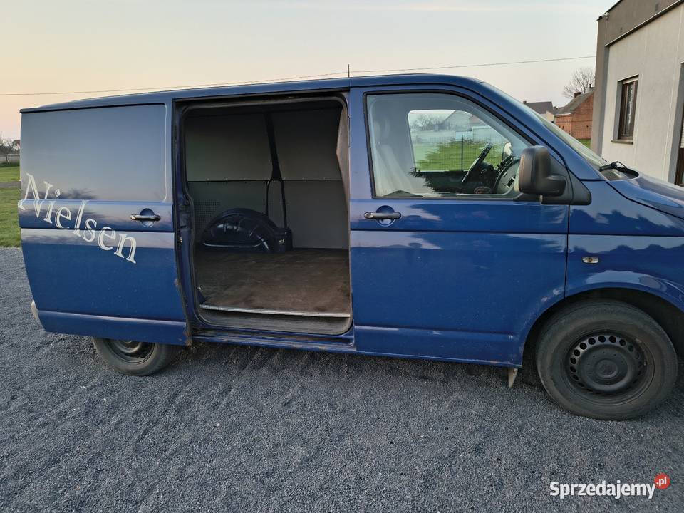 VW Transporter T5 19TDI mały przebieg hak 1898cm3 Długie Stare