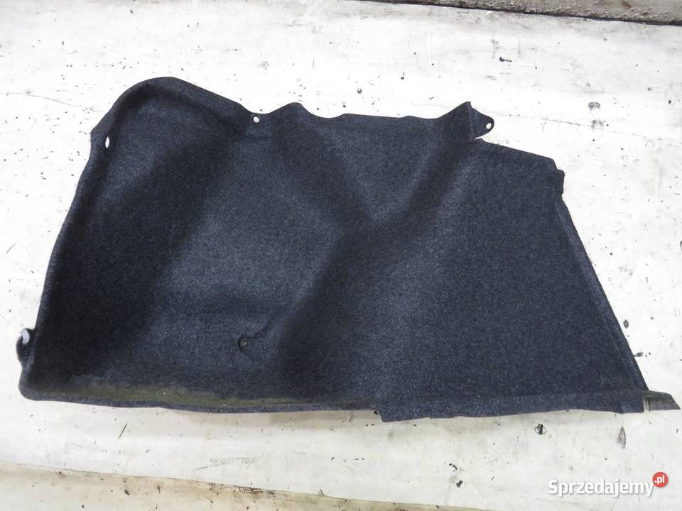 BOCZEK BAGAŻNIKA LEWY TYŁ MAZDA 3 BM SEDAN 13 osobowe sprzedam