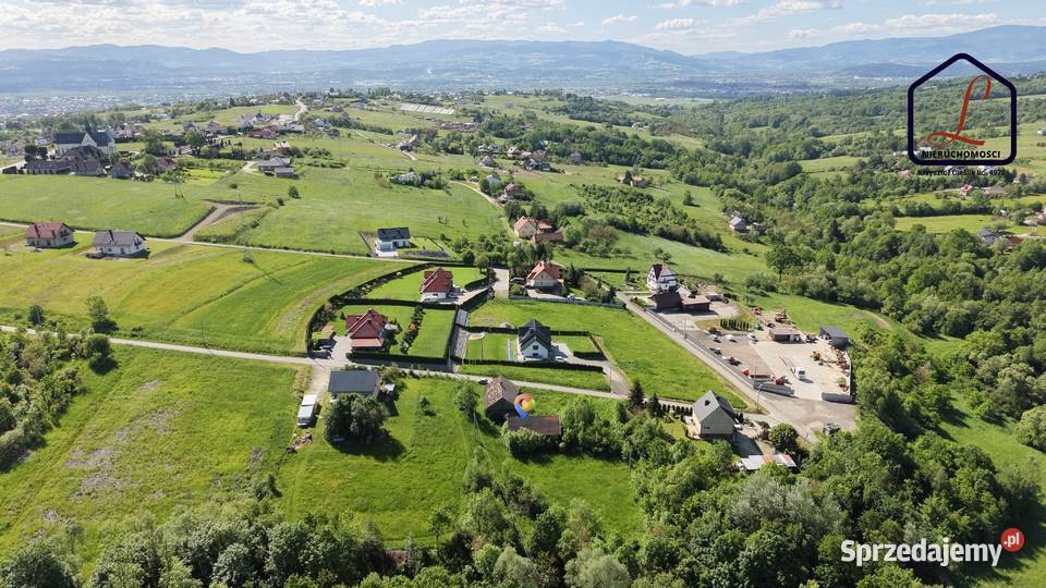Działka budowlana 61 ar Trzetrzewina gm Chełmiec