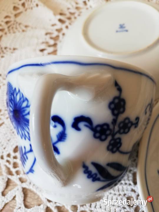 Kobaltowe sygnowane filiżanki wzór cebulowy Porcelana i szkło Ropa