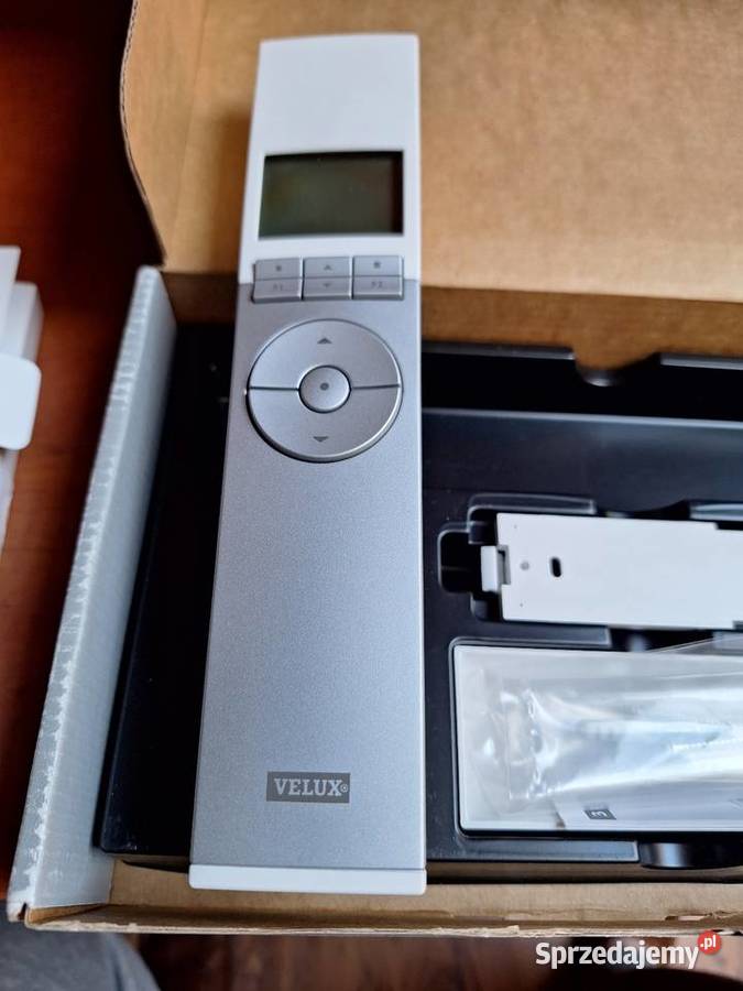 Velux pilot KLR 100 biały