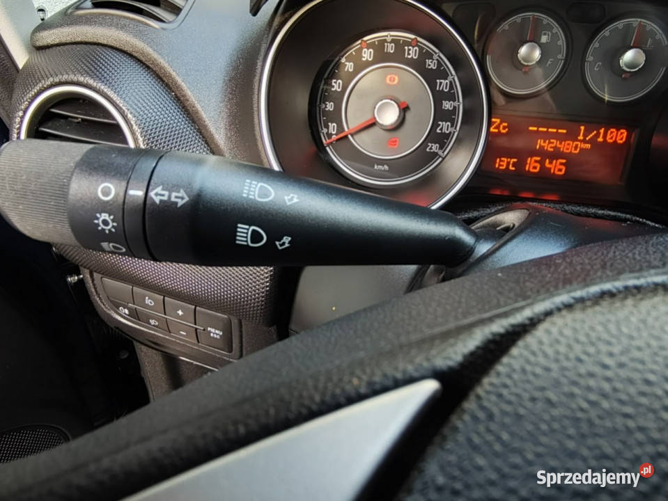 Fiat Punto I właściciel w RP zadbana ekonomiczny Rok produkcji 2013 Zgierz