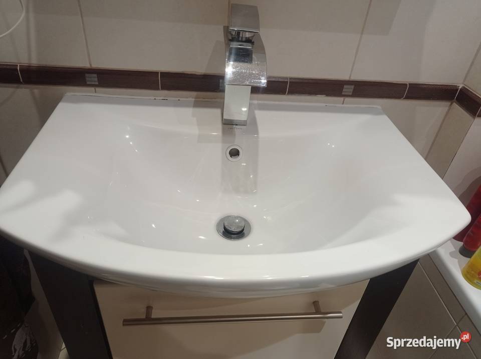 Szafka z umywalką i baterią śląskie Dąbrowa Górnicza